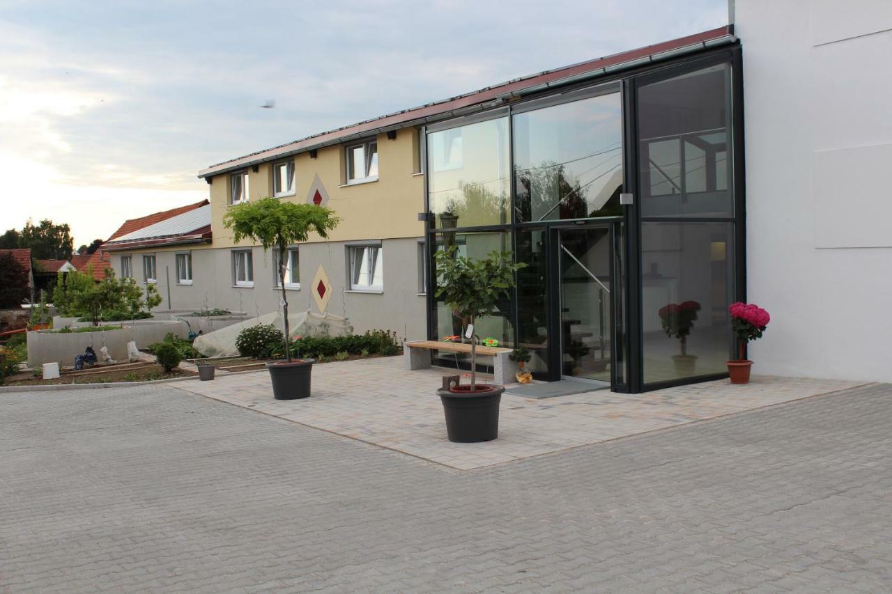 Helmers Gaestehaus Gempfing Zewnętrze zdjęcie